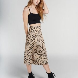 Jupe En Satin Léopard - DESTOCKAGE
