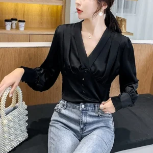 Blouse Satin Noir Boutonnée