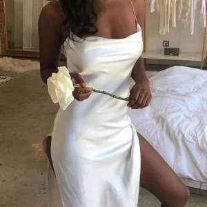 Robe Satin Mi Longue Blanche